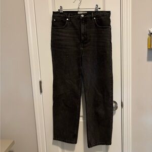 Everlane Way High Jean in Washed Black size 30 cropped/short (25.5 inseam)